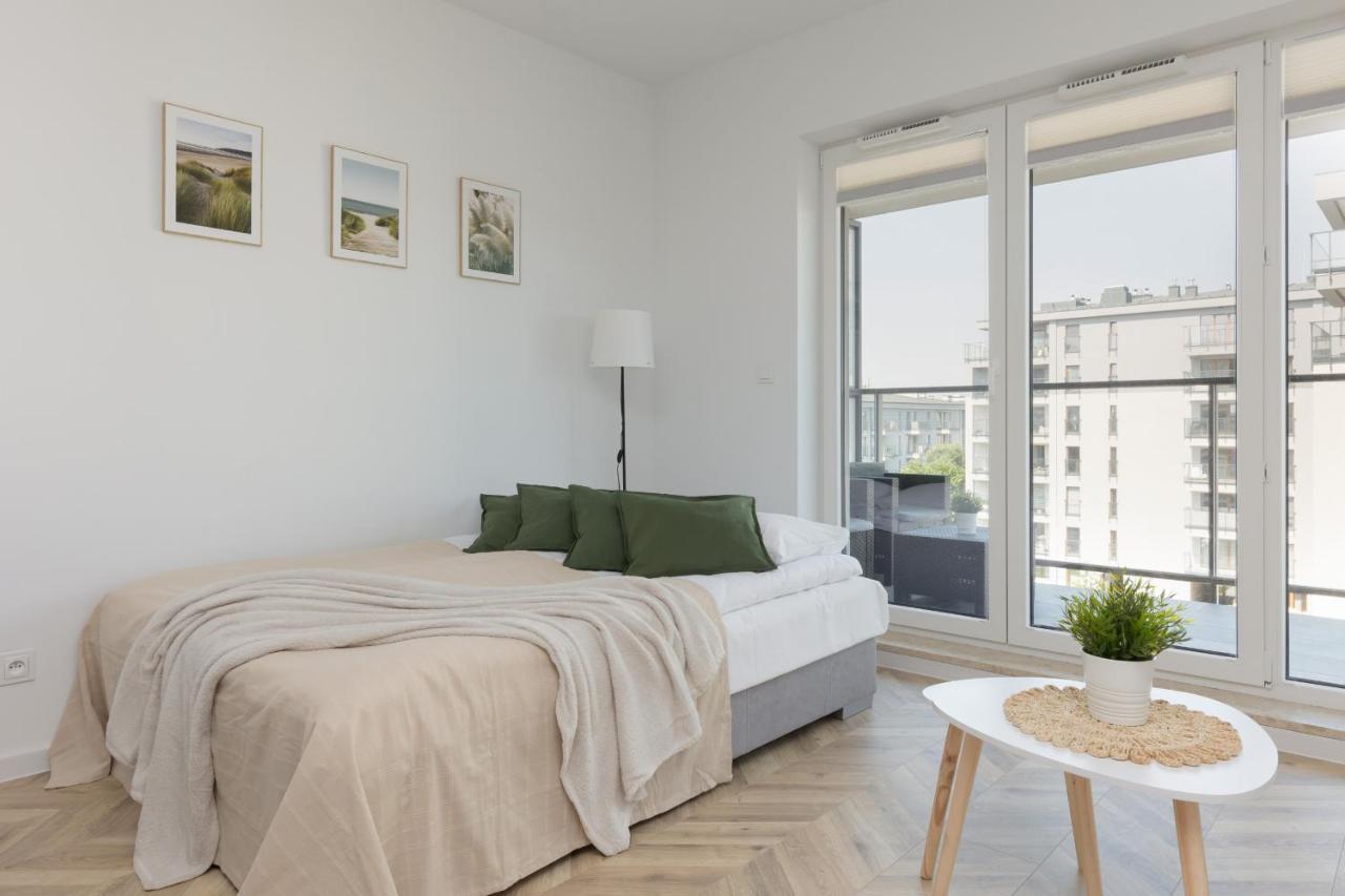 Ursus Sunny Studio For 4 Guests With Parking & Balcony By Noclegi Renters Warschau Exterior foto